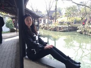 郑莉,中共党员,院学生会外联部部长,保送至江南大学 郑莉,中共党员,院学生会外联部部长,保送至江南大学