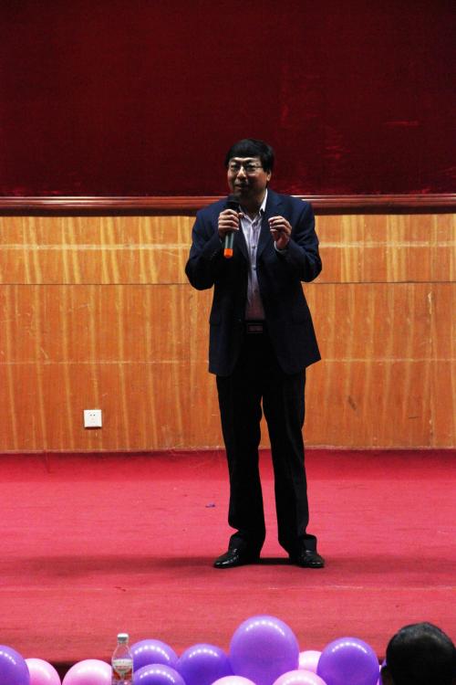 崔书记发表重要讲话